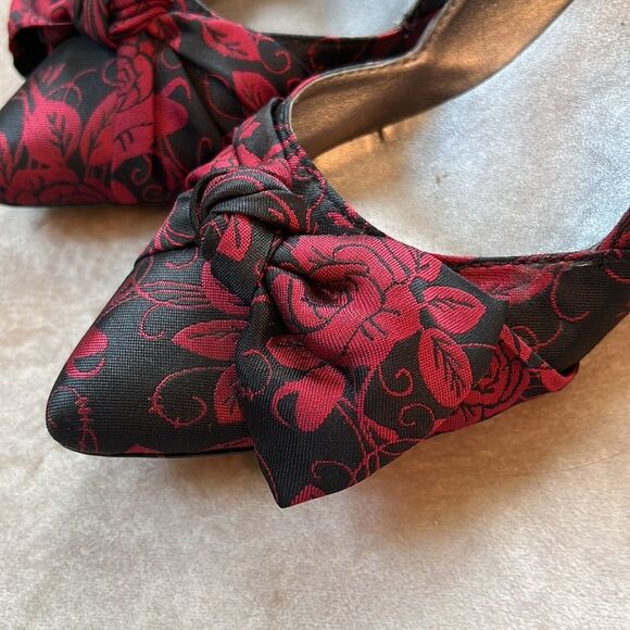 CL Chines Laundry Ted Blk Floral Fabric Print Granny Short Heels Sz 8.5 / 39 - Picture 4 of 10